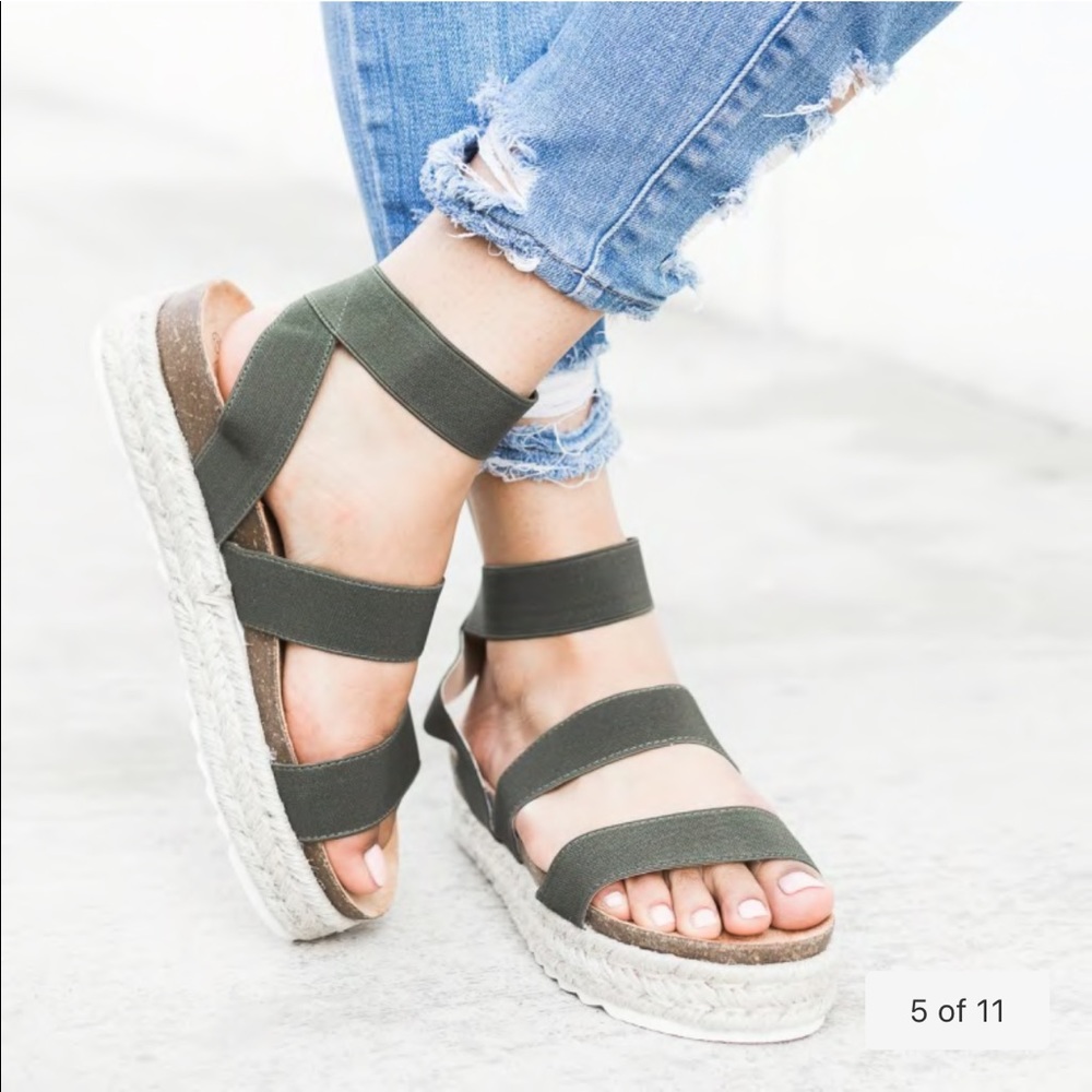 🌿Strappy Platform Olive Green Espadrille Sandals